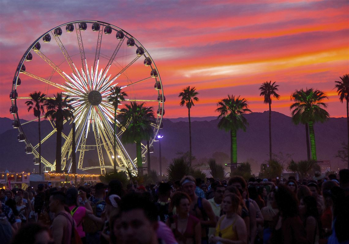 NAME GLO At Coachella! 🌴