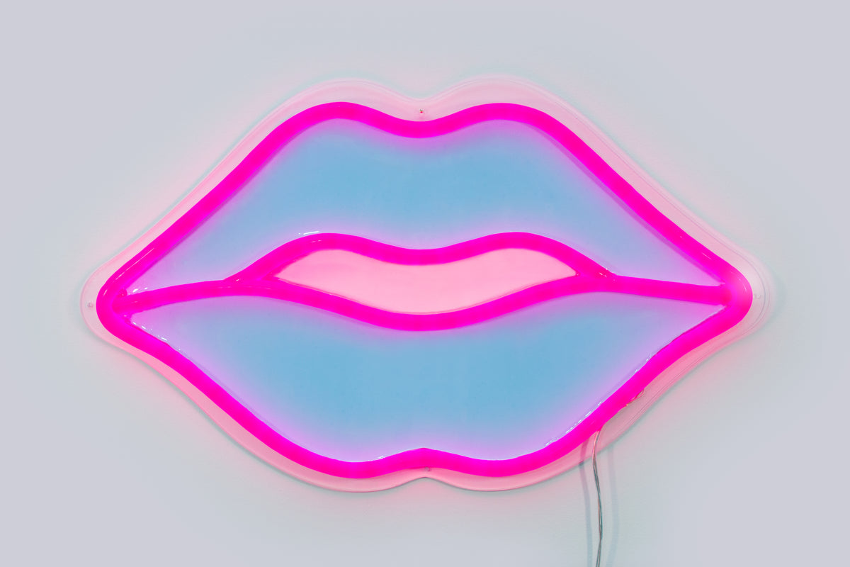 Pink Lips Neon Sign | Blue Gloss Neon Kiss (Small)